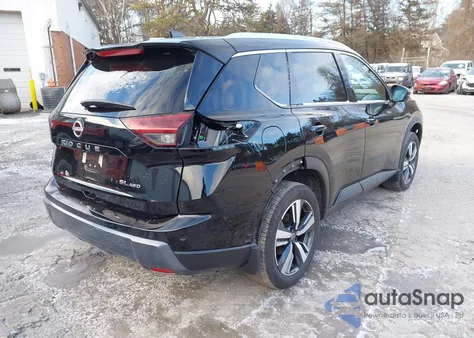 2024 Nissan Rogue Sl Intelligent Awd z USA, uszkodzony, nr VIN 5N1BT3CB8RC705361